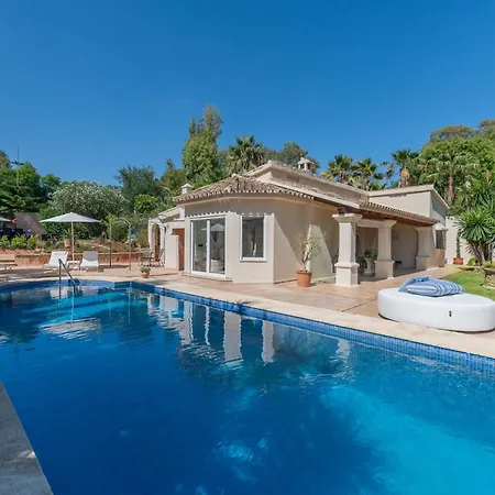 Villa New Beachside With Private Pool Marbella