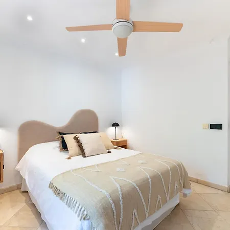 别墅 New Beachside With Private Pool