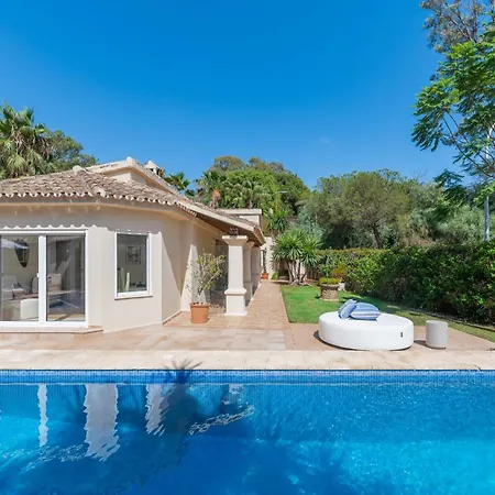 New Beachside With Private Pool *