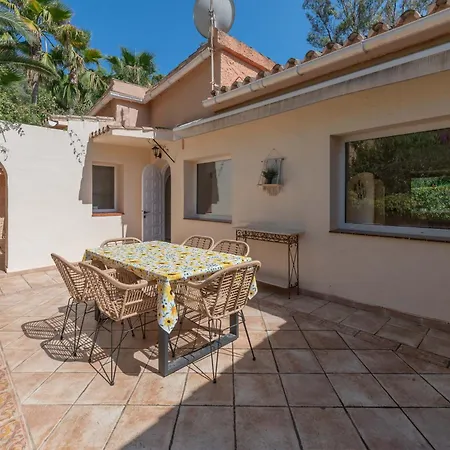 Villa New Beachside With Private Pool