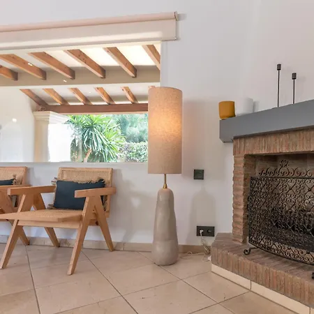 Villa New Beachside With Private Pool *