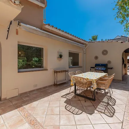 New Beachside With Private Pool * Marbella