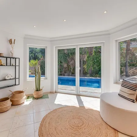 New Beachside With Private Pool Villa *