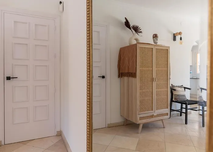 New Beachside With Private Pool