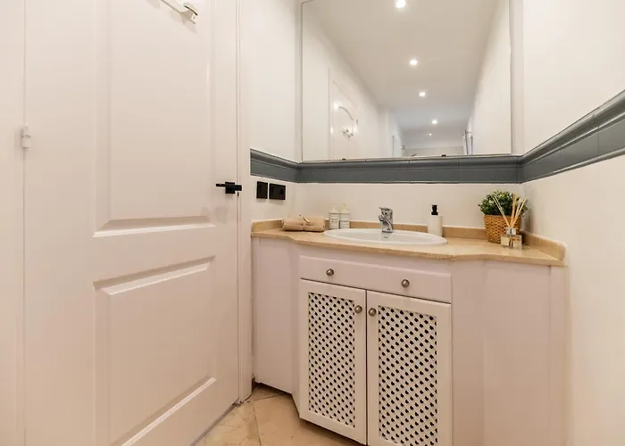 New Beachside With Private Pool