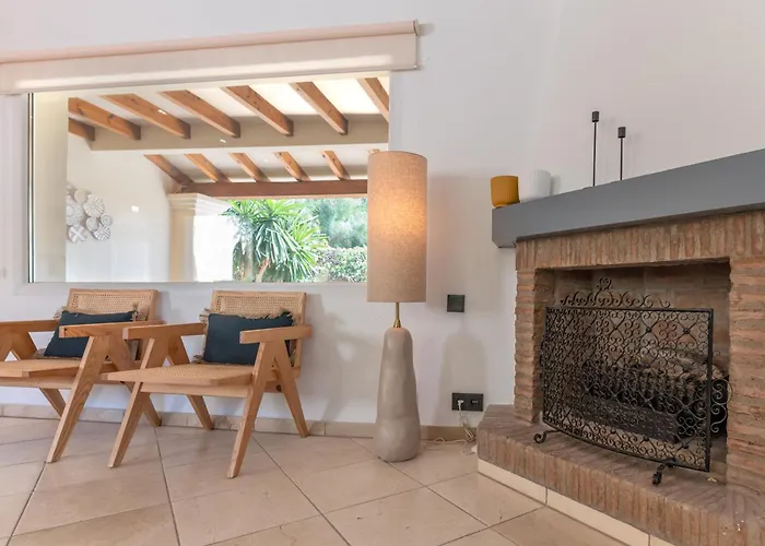 ヴィラ New Beachside With Private Pool *