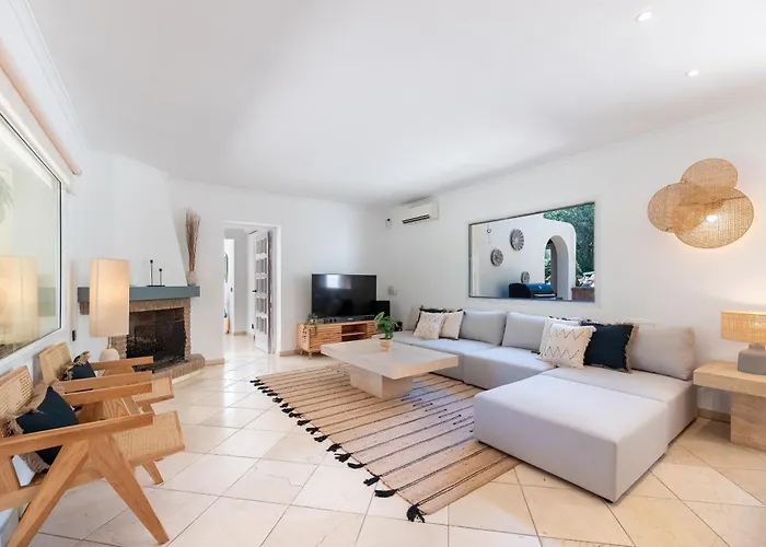 Villa New Beachside With Private Pool