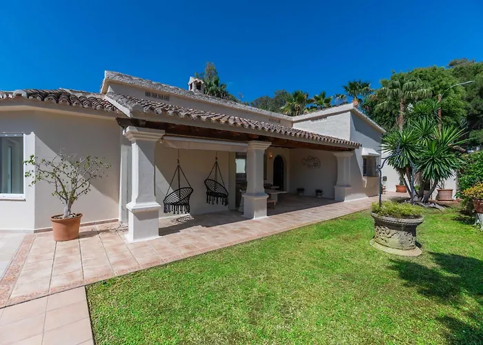 New Beachside With Private Pool Marbella