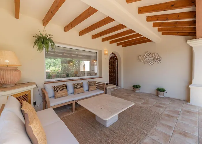 Villa New Beachside With Private Pool
