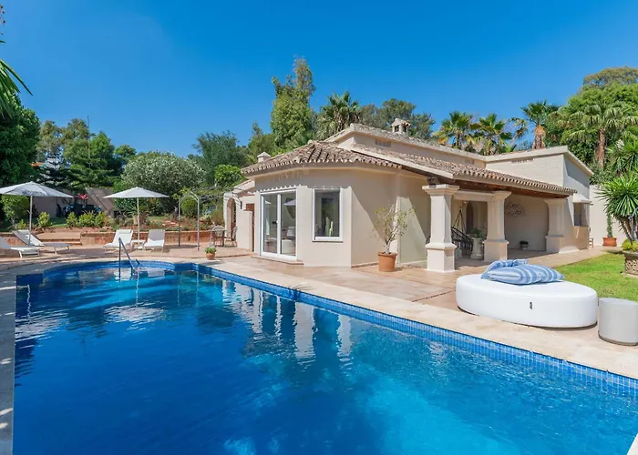 New Beachside With Private Pool Marbella