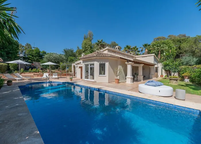Villa New Beachside With Private Pool Marbella