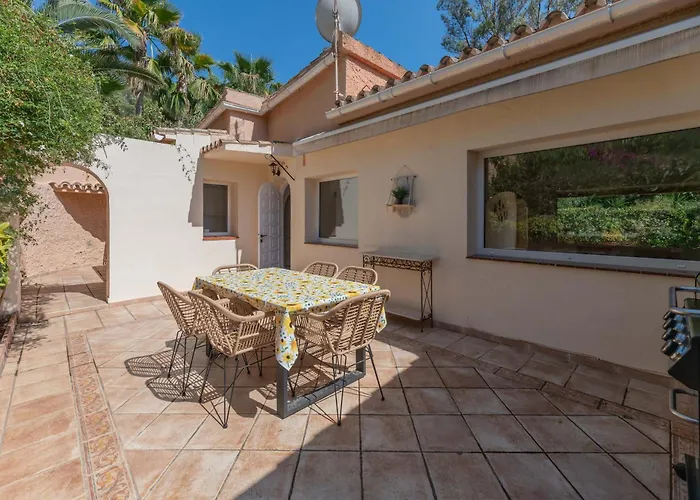 Villa New Beachside With Private Pool