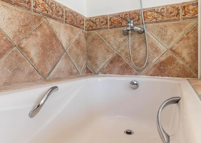 New Beachside With Private Pool Marbella